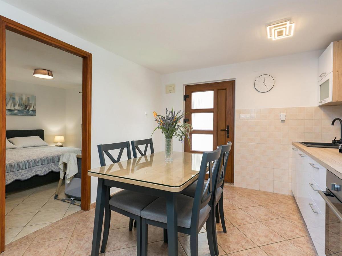 Apartman Lavanda New 2021 Poreč Exteriör bild